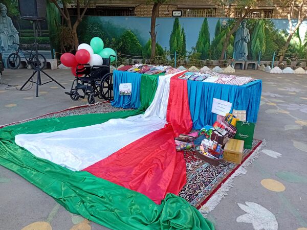 جشن عاطفه‌ها در مشهد برگزار شد