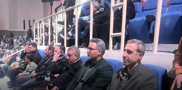 حضور دانش‌آموزان دختر در پنجمین روز کنگره ۵۵۸۰ شهید استان البرز