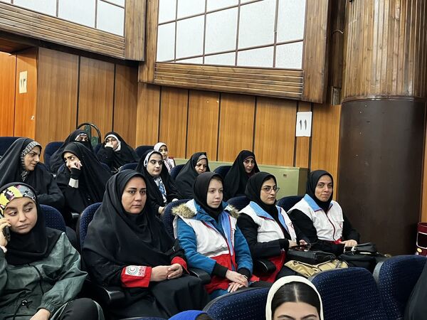 همایش دهه بصیرت و مقاومت در تویسرکان با حضور رئیس جمعیت هلال‌احمر کشور
