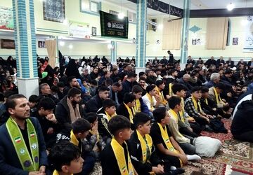 میعادگاه پیشتازان هوراند در اربعین رهبر شهید امت و شهدای دانش‌آموز