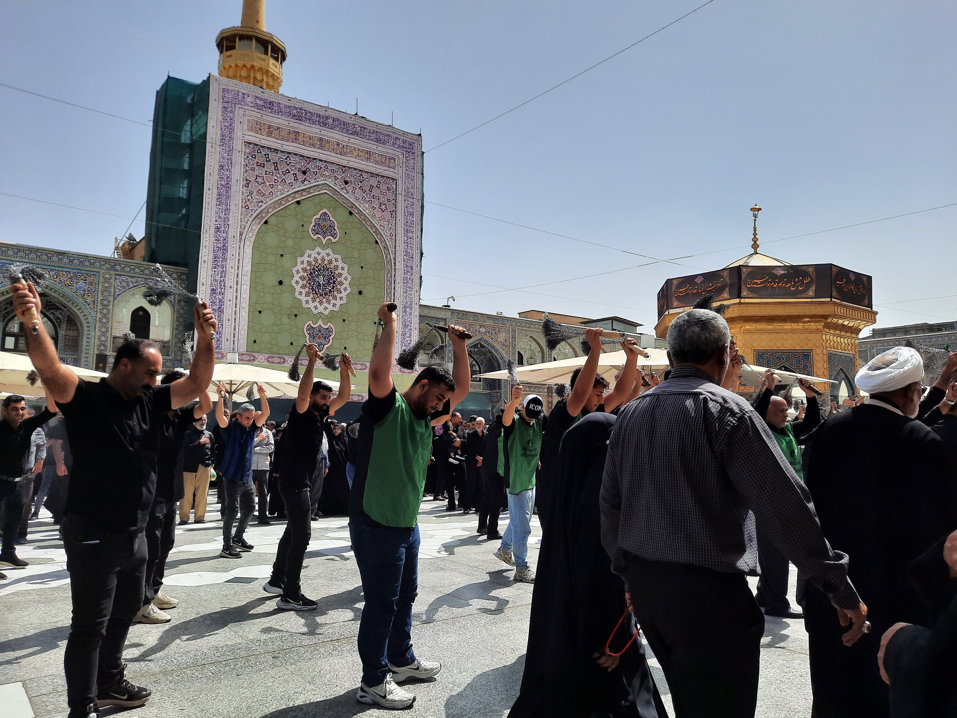 مراسم پیاده‌روی جاماندگان اربعین در مشهد