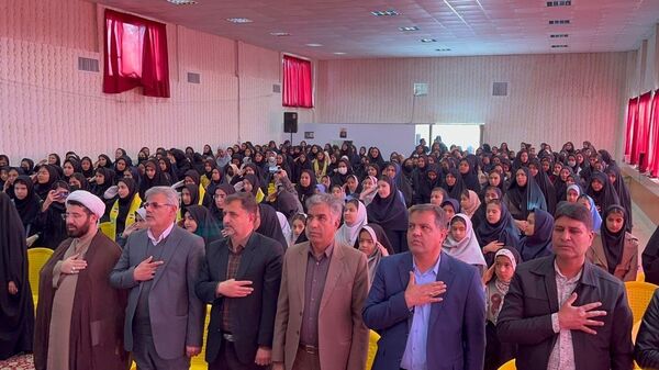 تجلیل ازبرگزیدگان مسابقات شهرستان خلیل آباد
