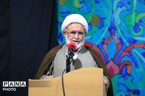 گرامیداشت هفته امور تربیتی در ابرکوه