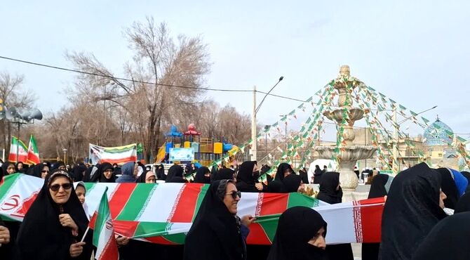 مراسم با شکوه تشییع پیکر شهید پاسدار مهدی خوش اخلاق در میمه