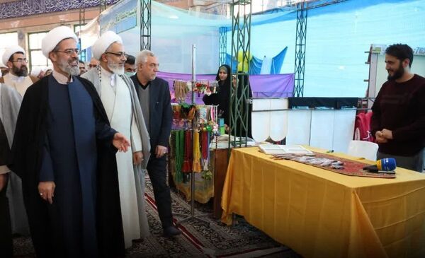 افتتاح نمایشگاه «به وقت رفاقت» در بجنورد 