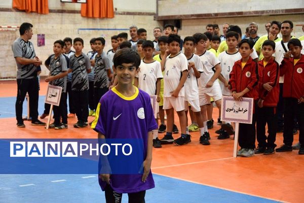 کسب مدال نقره مسابقات قهرمانی جوانان جهان توسط سید آرشام خلیل پور، دانش‌آموز آموزشگاه غفاری ناحیه دو شهرری 