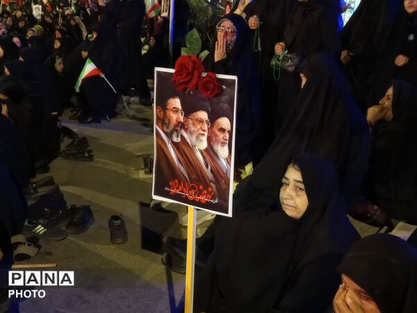 عزاداری امام حسین (ع)در صد و بیست و نهمین شب-۲