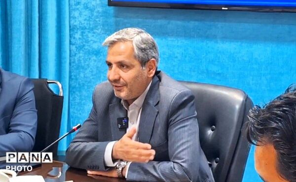 نشست خبری فرماندار کاشمر با اصحاب رسانه به مناسبت هفته دولت