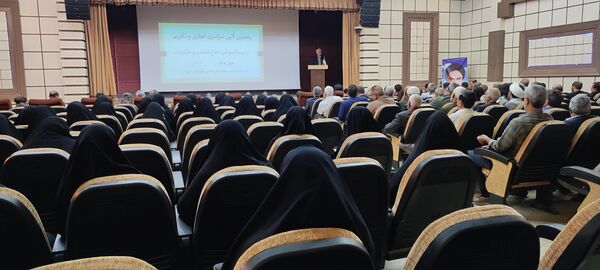 پنجمین آیین سراسری تجلیل و تکریم از پیشکسوتان دفاع مقدس و مقاومت در دانشگاه آزاد شیروان