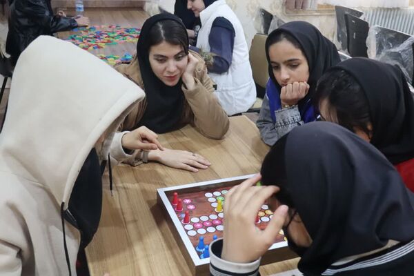 شور و نشاط دانش‌آموزان در پنجمین روز اردوی تمشک خرم‌آباد