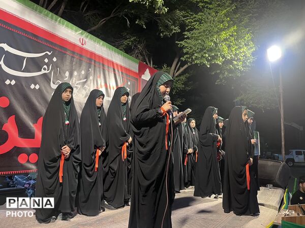 حضور پرشور نوجوانان ابرکوهی در تجمعات شبانه