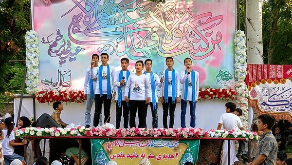 اجتماع دهه نودی‌های علوی در شهر بن