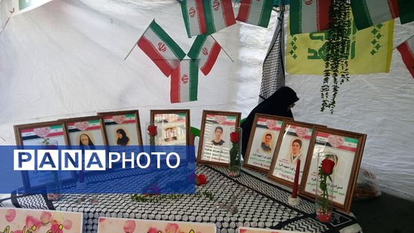 قاب‌هایی از خروش نسل بیدار