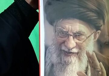 دست خدا عیان شد خامنه ای جوان شد