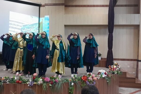 افتتاح طرح «مصباح‌الهدی و امام‌شناسی» در منطقه ۱۰ با حضور مسئولان فرهنگی و آموزشی