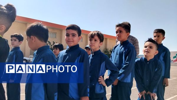 جشن ورود شکوفه‌های محلاتی به کلاس اول