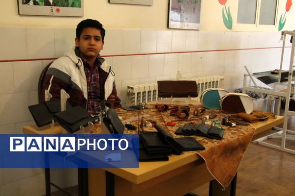 نمایشگاه دستاوردهای دانش‌آموزان استثنایی یزد