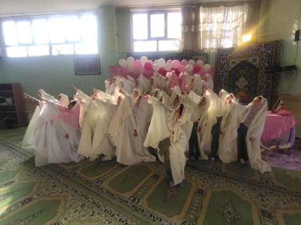 جشن تکلیف دانش‌آموزان دبستان شهدای غزه ناحیه ۲ کرج