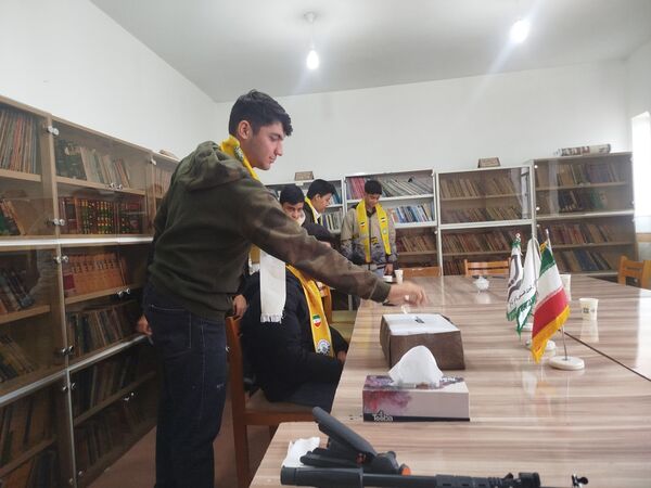 انتخابات شورای دانش‌آموزی در شهرستان فاروج 