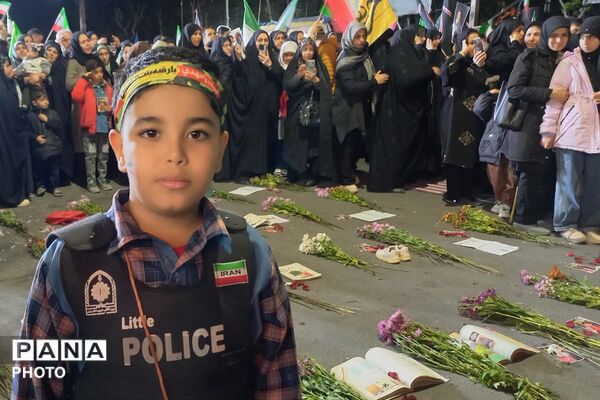اجتماع با شکوه شهرستان ملارد در چهلم شهدای میناب