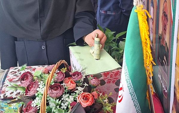 جشن عاطفه ها در دبیرستان دخترانه فیاض