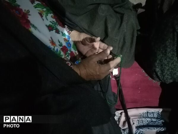 نماز جماعت همراه با اجتماعات شبانه در حسینیه شهدای شهر بار نیشابور 