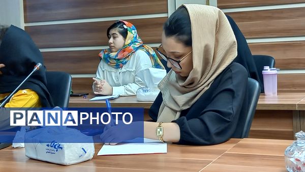 برگزاری سومین جلسه از آموزش‌های دوره مجری شو