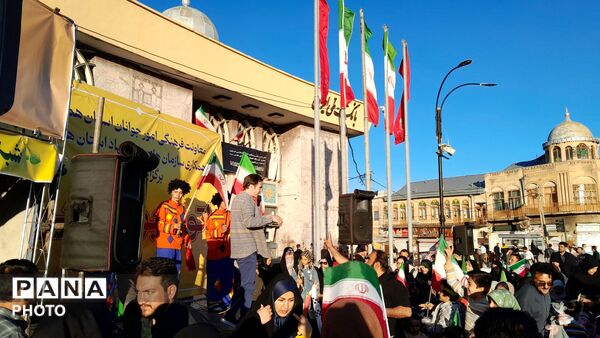 پاتوق متفاوت با حضور دهه نودی ها