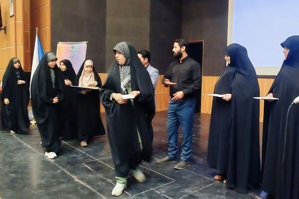برگزاری همایش‌دختران‌ایران‌‌ در سالن اداره ارشاد شهرستان قدس