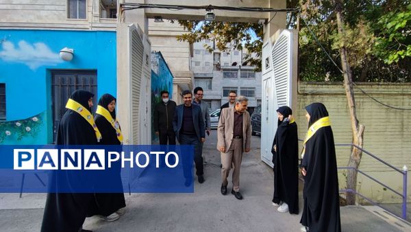 انتخابات شورای دانش‌آموزی در دبیرستان استقلال ناحیه ۶ مشهد