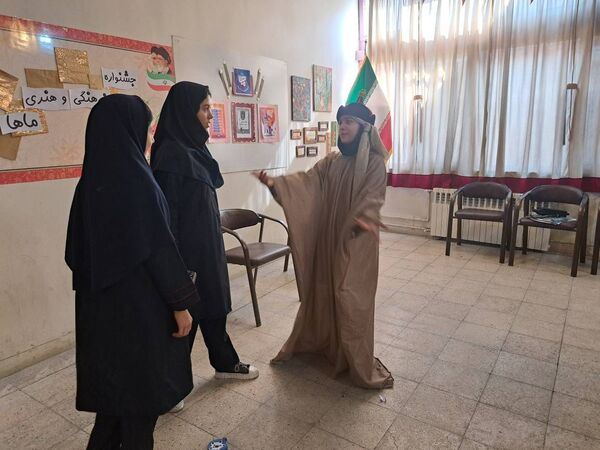 درخشش دوباره مدرسه دکتر باهنر در نمایشگاه ماها 