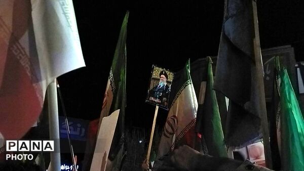 از پیر تا کودک برای حفظ وطن آمدند-۲