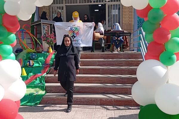 دانش‌آموزان ورزشکار آئین تربیت در المپیاد ورزشی مدرسه خود درخشیدند