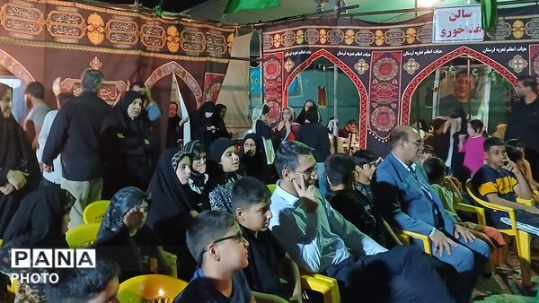 برگزاری برنامه‌های فرهنگی و هنری فرهنگیان ناحیه 2 خرم‌ آباد در موکب تعزیه اعظم لرستان