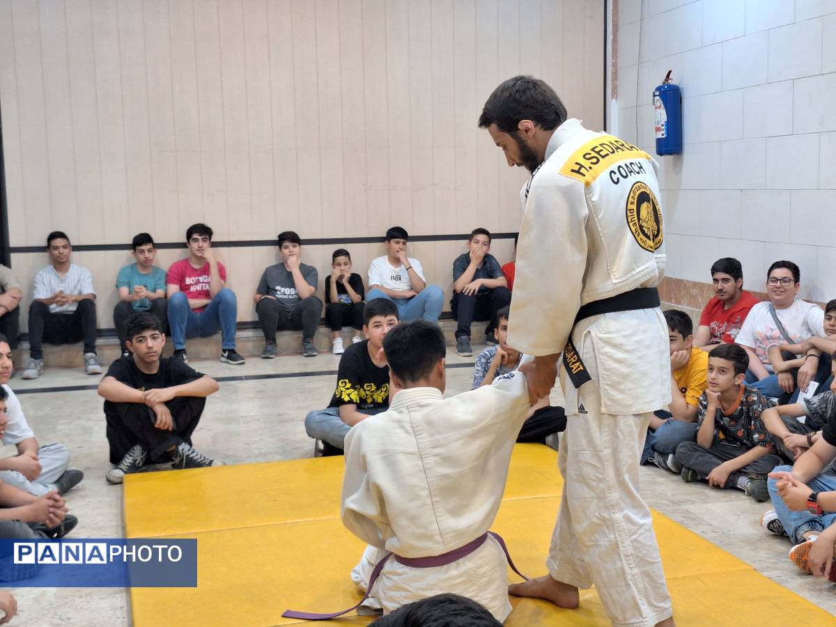 همایش بزرگ عید غدیر همراه با افتتاحیه پایگاه اوقات فراغت تابستان در البرز