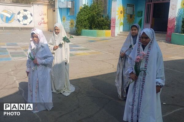 آغاز هفته قرآن، عترت و نماز در دبستان جعفریه شهرستان پیشوا