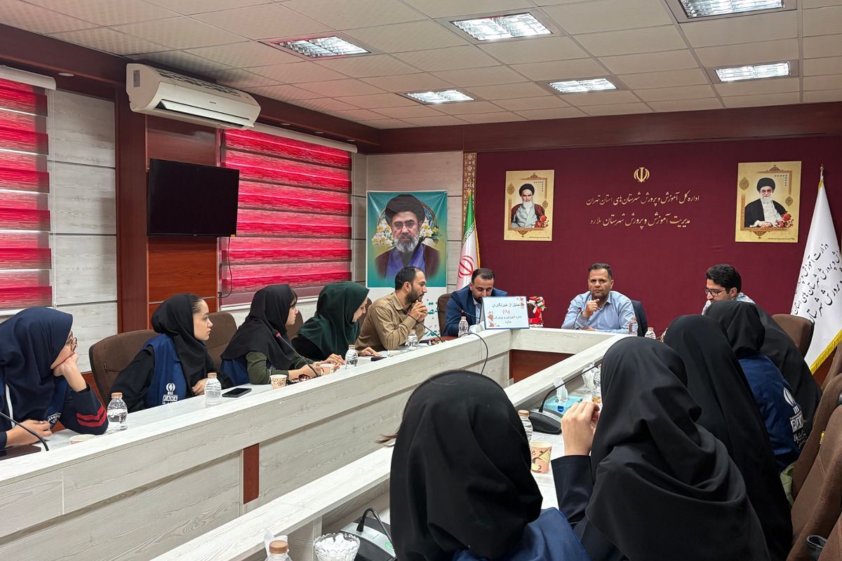 خبرنگاران دانش‌آموز لنگر میان حقیقت و دروغ هستند