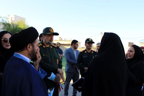 مراسم گرامیداشت هفته دفاع مقدس در هنرستان فاطمه‌الزهرا(س) گچساران