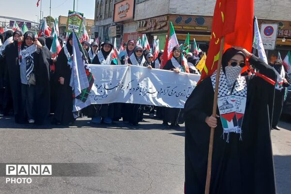 قاب‌هایی از همدلی؛ اجتماع بزرگ جان‌فدایان ایران در تهران