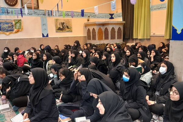 جشن مبعث پیامبر اکرم (ص) در مدارس ناحیه 2 شهرری 