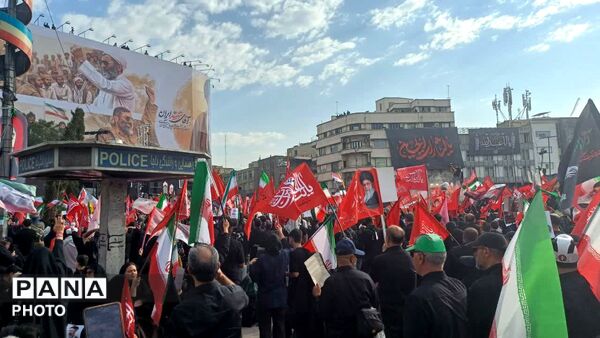 آخرین بدرقه رهبر شهید انقلاب در تهران
