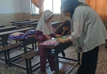 اردوی جهادی دانشجویان فیزیک دانشگاه تربیت دبیر شهید رجایی در دبستان قدیر شهرستان ملارد