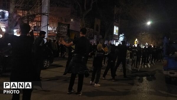عزاداری شب نوزدهم در خیابان های نیشابور 