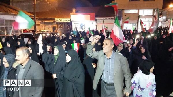 خروش خشکبیجاری ها درچهلمین روز شهادت رهبر شهید وشهدای میناب

