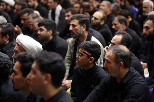 وداع باشکوه مردم قم با پیکر سردار شهید حاج رمضان در هشتمین شب محرم