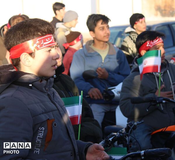 اجتماع بزرگ دوچرخه سواران و موتور سواران در کبودرآهنگ