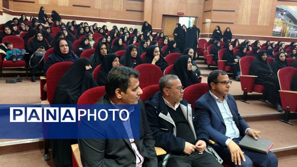  هم‌اندیشی فجرانه برای تحول در مدارس مرزی