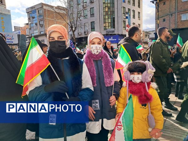 حماسه دهه نودی‌ها در راهپیمایی ۲۲ بهمن قائمشهر