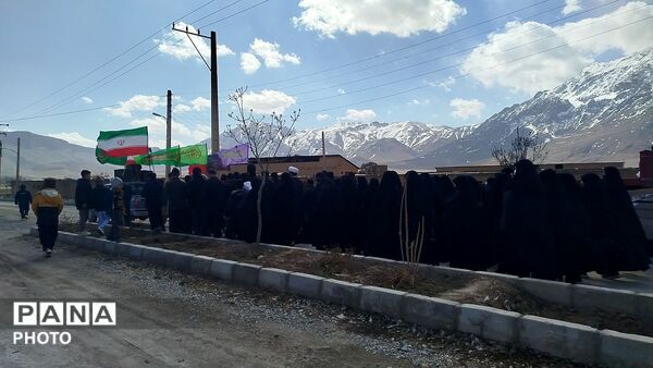 روستای دزک در سوگ ولی امر مسلمین