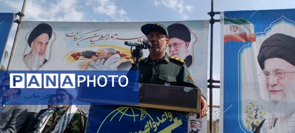 نمایش اقتدار و رزمایش بسیجیان شهرستا‌‌ن قلعه‌گنج